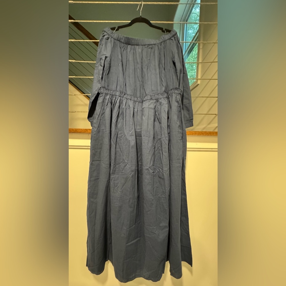 NOVICA Navy maxi off the shoulder Gathered Waist Dress medium - Picture 2 of 4